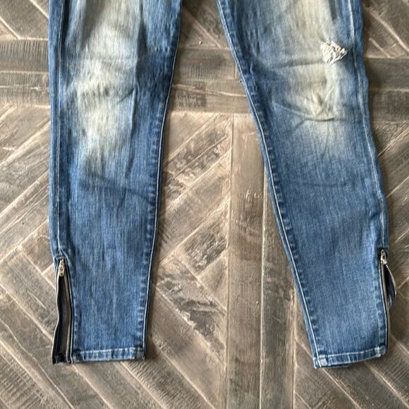 MOTHER Denim Distressed Skinny Jeans with Zippered Ankles | Size 28 - Picture 8 of 10